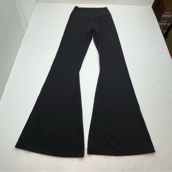 aerie Pants - Offline by Aerie Real Me Flare‎ Crossover Leggings Womens Size Medium Black